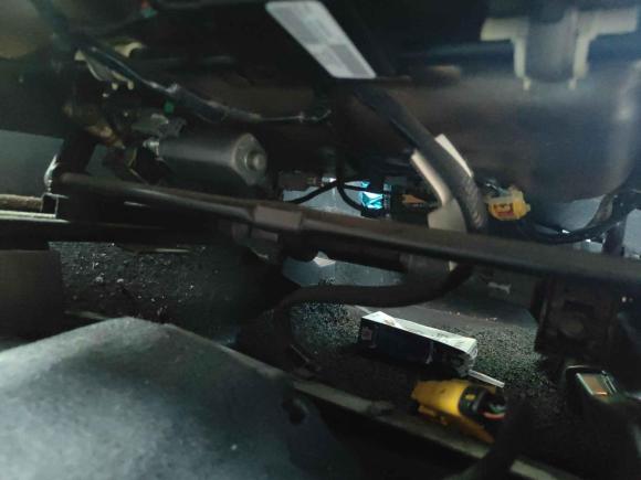 [宁波·浙B] 二手Jeep指南者2011款 2.4L 四驱豪华版