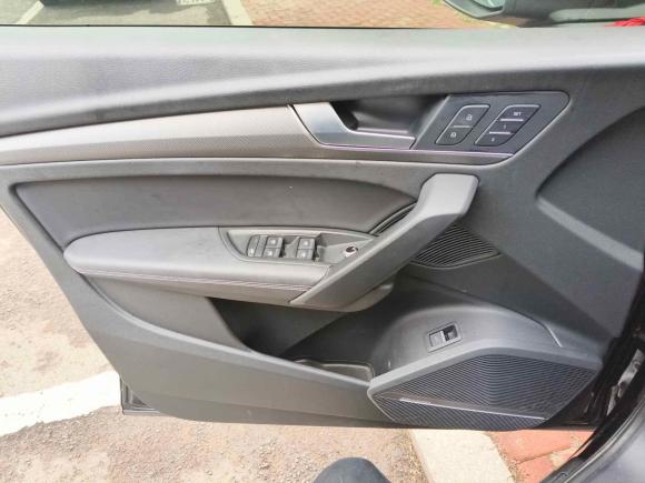 [青岛·鄂A] 二手奥迪奥迪Q5L2022款 45T 豪华动感型