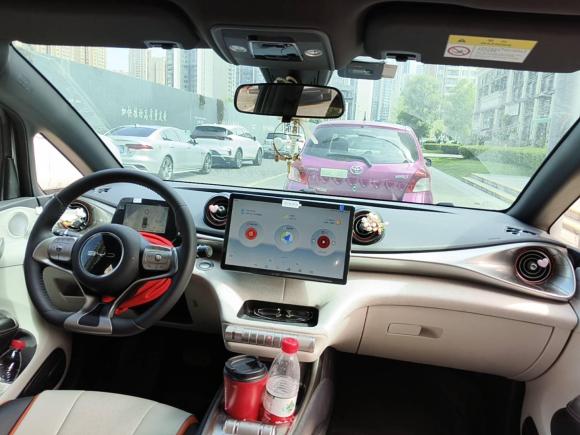 [成都·川A] 二手比亚迪海豚2021款 405km 时尚版