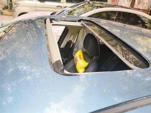 [上海·沪C] 二手马自达马自达3 昂克赛拉2017款 两厢 2.0L 自动豪华型 国V