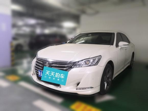 豐田皇冠2015款 2.5L 智享版「西安二手車(chē)」「天天拍車(chē)」