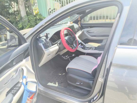 [上海·沪A] 二手比亚迪宋PLUS新能源2021款 DM-i 51KM 尊贵型