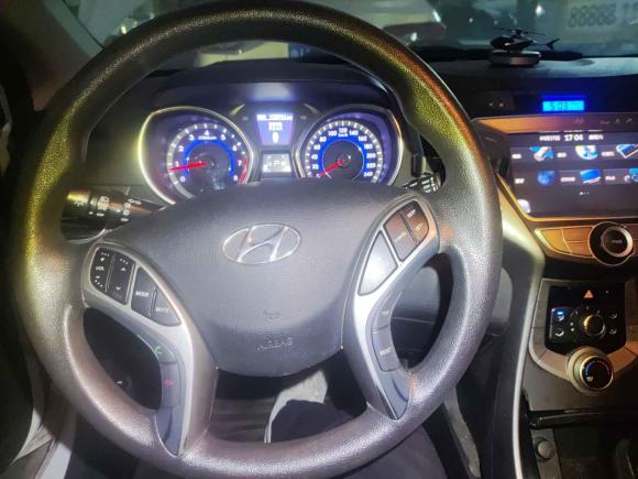 [青岛·鲁U] 二手现代朗动2015款 1.6L 自动领先型