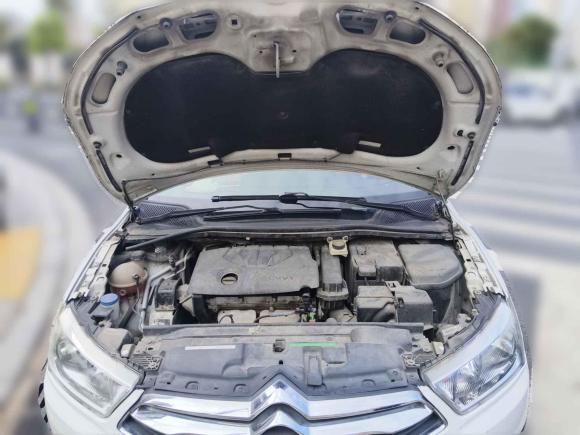 [南昌·赣A] 二手雪铁龙世嘉2013款 三厢 1.6L 自动品尚型