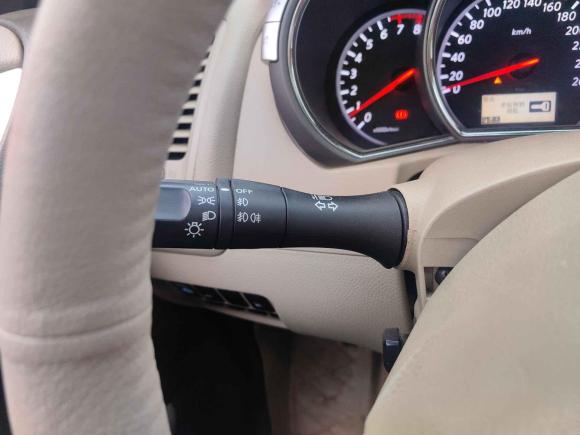 [武汉·鄂A] 二手日产楼兰2011款 3.5L CVT