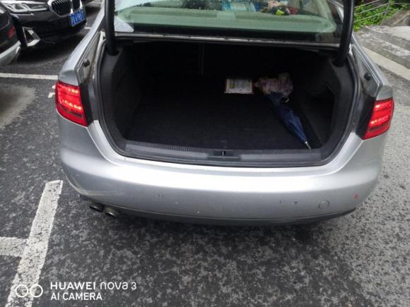 [上海·浙A] 二手奥迪奥迪A4L2010款 2.0 TFSI 舒适型