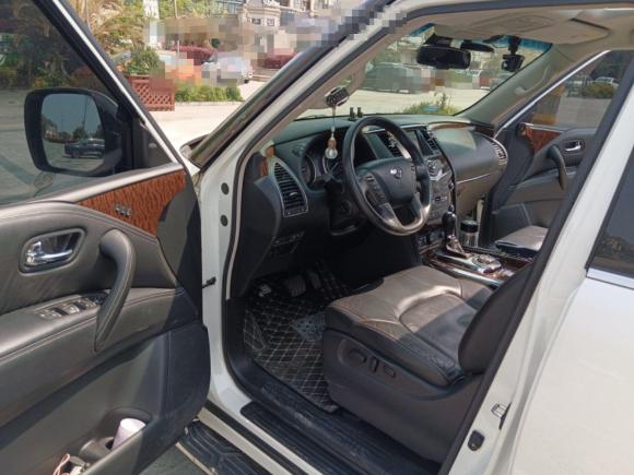 [南京·苏L] 二手日产途乐2017款 5.6L 标准型