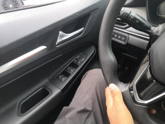 [上海·沪A] 二手威马汽车威马E.52021款 500 即客行