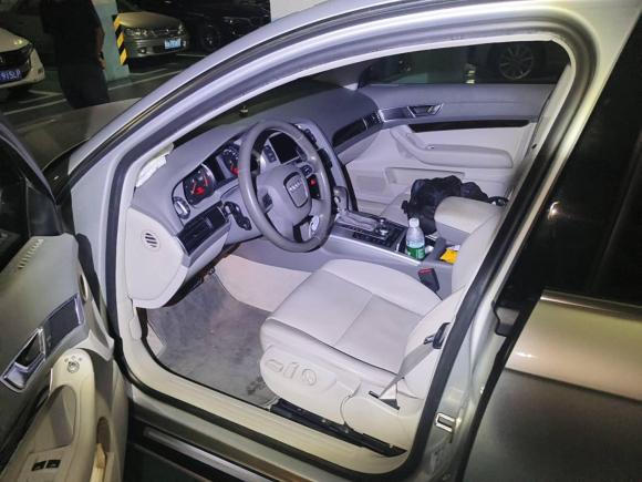 [深圳·粤B] 二手奥迪奥迪A6L2011款 2.0 TFSI 自动标准型