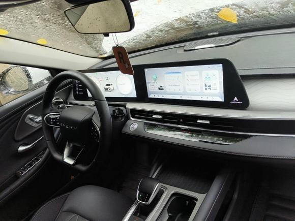 [南京·苏L] 二手奇瑞艾瑞泽82023款 高能版 2.0T DCT劲