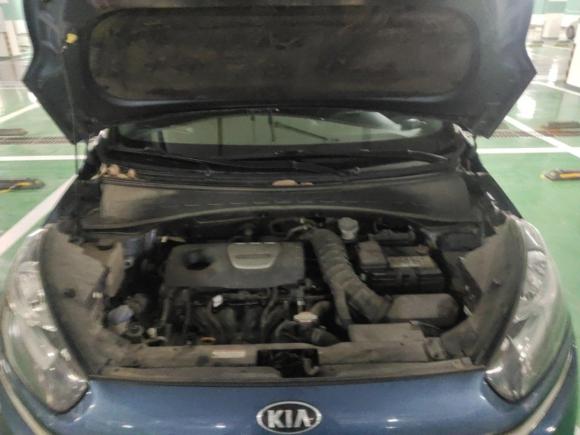 [武汉·鄂A] 二手起亚KX3傲跑2015款 1.6T 自动两驱DLX