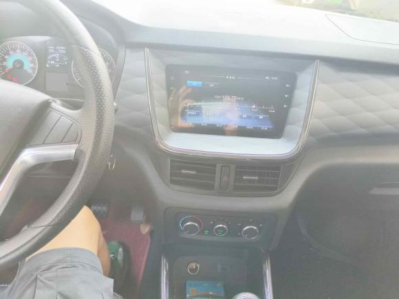 [南通·苏U] 二手金杯金海狮2022款 2.0L 客车魔术狮 9座