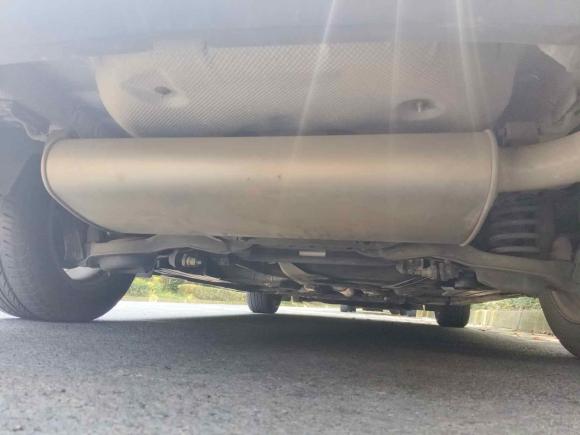 [成都·川A] 二手福特福克斯2017款 三厢 EcoBoost 180 自动精英型