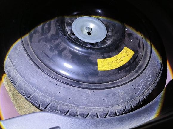 [无锡·苏B] 二手马自达马自达32010款 两厢 2.0自动豪华型