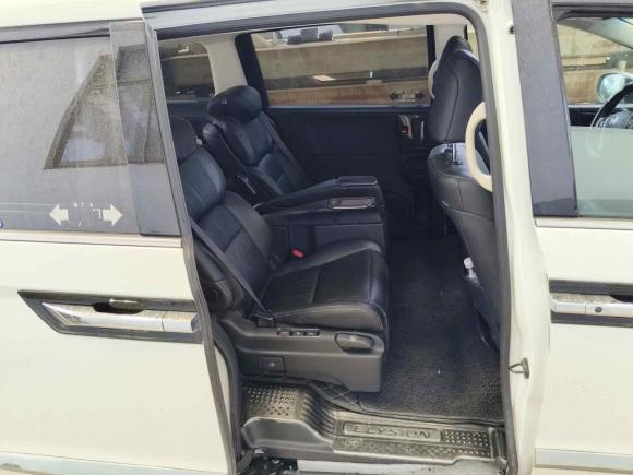 [南通·苏F] 二手本田艾力绅2016款 2.4L 豪华版