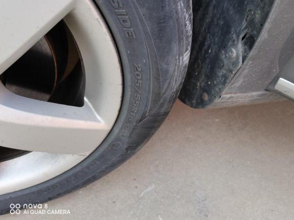 [上海·沪D] 二手大众途安2011款 1.4T 手动智雅版5座