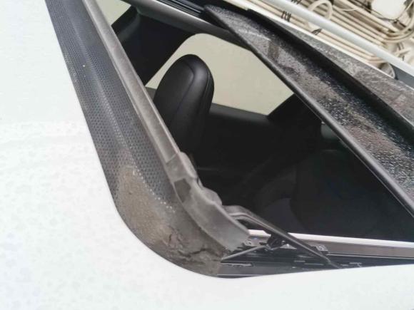 [深圳·粤B] 二手Jeep自由光2019款 2.0T 四驱探享版+自动驾驶智慧包 国VI