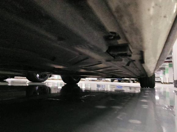 [嘉兴·浙F] 二手奔驰奔驰E级2019款 改款 E 300 L 运动豪华型