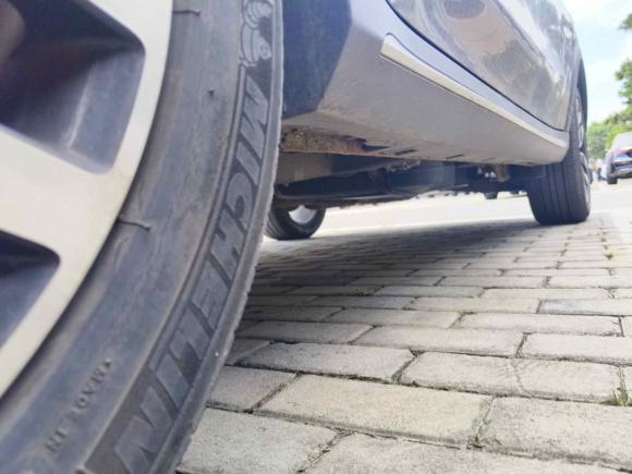 [青岛·鲁B] 二手荣威荣威RX52016款 30T 两驱自动互联网智享版