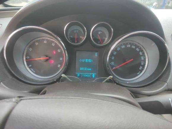 [济南·鲁A] 二手别克君威2010款 2.4L 精英版