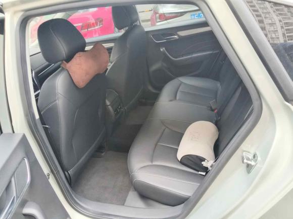 [广州·粤B] 二手荣威荣威i6新能源2017款 45T 混动互联智享版