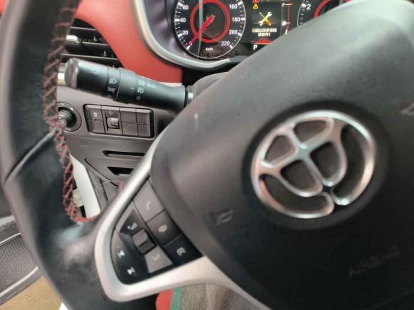 [义乌·浙G] 二手中华中华V32017款 1.5L 自动智能型