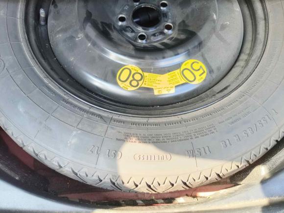 [合肥·皖A] 二手路虎揽胜极光2014款 2.0T 5门耀动版