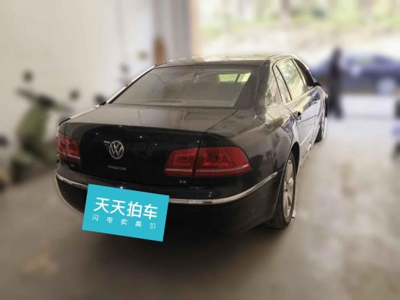 [成都·川A] 二手大众辉腾2011款 3.6L V6 5座加长舒适版