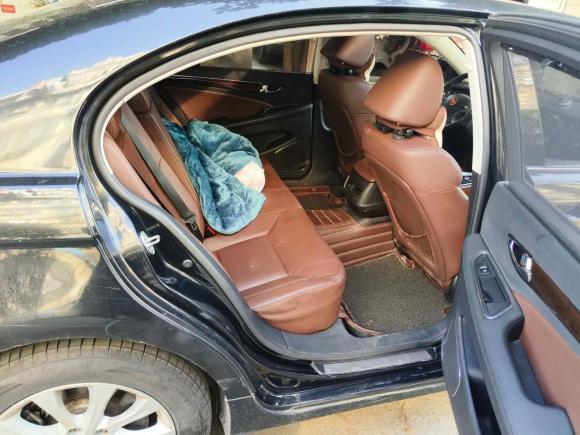 [合肥·川X] 二手红旗红旗H72015款 2.0T 豪华型