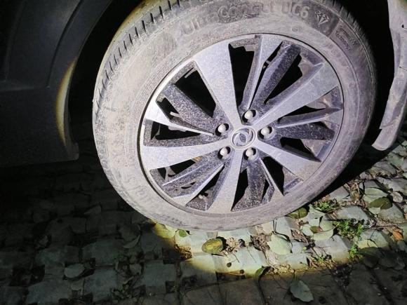 [苏州·苏E] 二手东风风行景逸X62017款 劲享系列 1.5T CVT尊享型