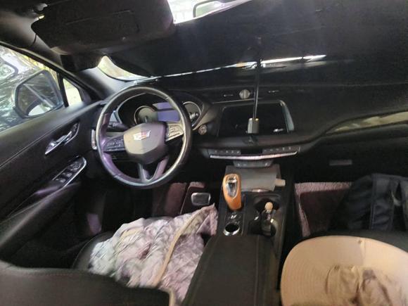 [宁波·浙B] 二手凯迪拉克凯迪拉克XT42018款 28T 两驱豪华型