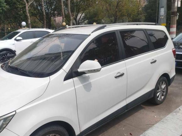 [宁波·浙B] 二手宝骏宝骏7302015款 1.8L 手动舒适ESP版 7座