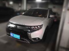 [青岛·鲁U] 三菱欧蓝德2019款 2.4L 四驱致享版 7座 国V