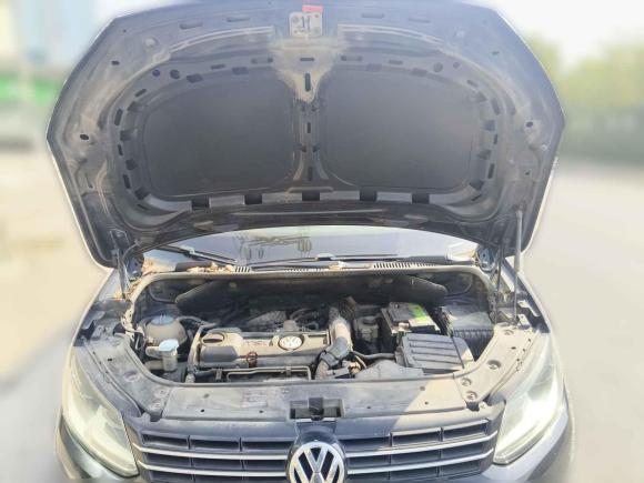 [芜湖·皖B] 二手大众途安2011款 1.4T 手动智雅版5座