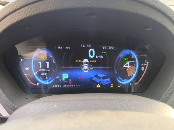 [上海·沪L] 二手比亚迪秦新能源2015款 1.5T 双冠旗舰Plus版