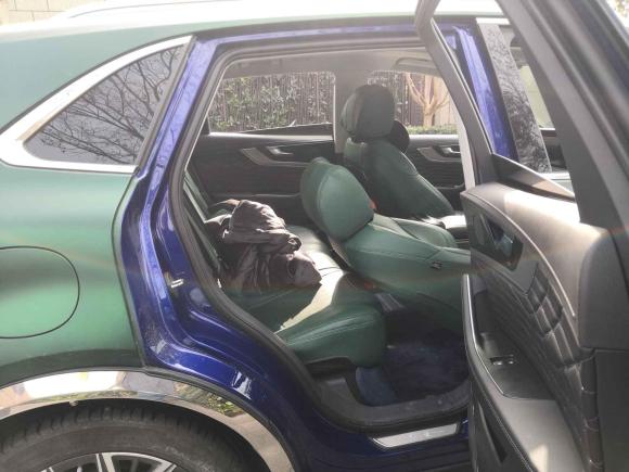 [宁波·浙B] 二手红旗红旗HS52022款 2.0T 智联旗享四驱版