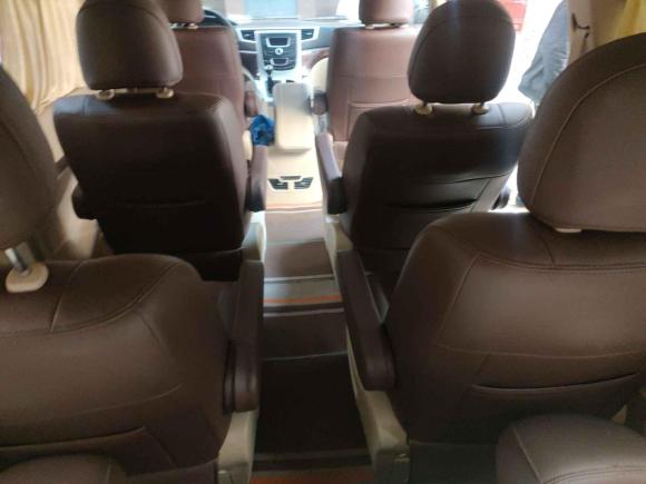 [西安·陕A] 二手金杯阁瑞斯2014款 2.4L标准型长轴9座4RB2