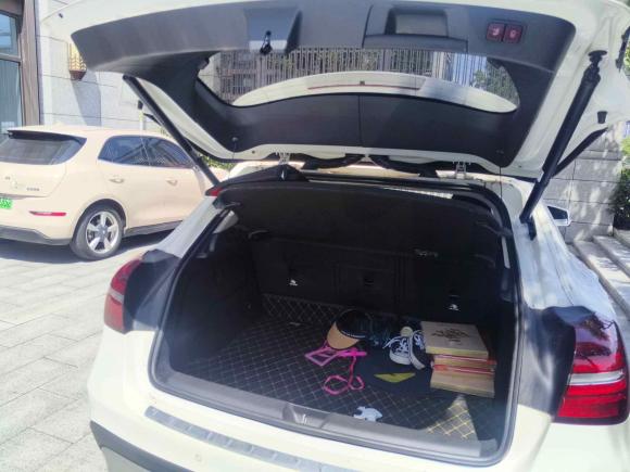 [杭州·浙F] 二手奔驰奔驰GLA2018款 GLA 200 时尚型