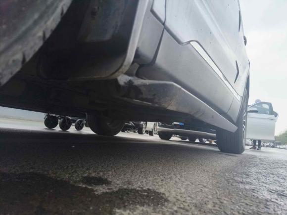 [西安·陕A] 二手中华中华V62018款 1.5T 自动尊贵型