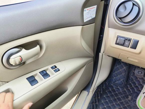 [南通·苏F] 二手日产骊威2010款 劲逸版 1.8L 手动标准型