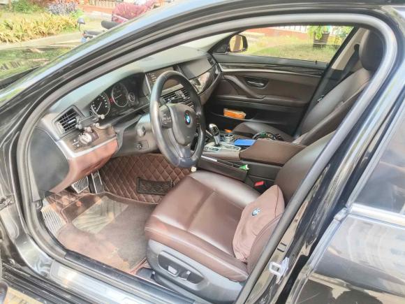 [上海·沪J] 二手宝马宝马5系2014款 525Li 豪华设计套装