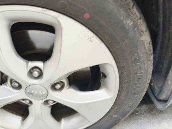 [南京·新A] 二手起亚佳乐2013款 2.0L 7座自动标准版 国IV