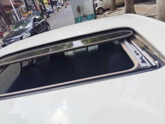 [武汉·鄂A] 二手雪佛兰科沃兹2018款 320 自动欣悦版