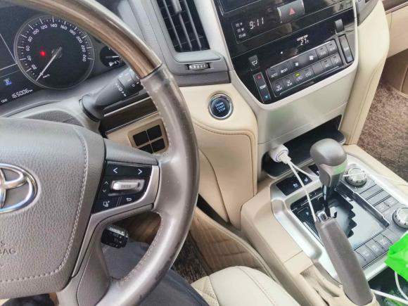 [南昌·赣A] 二手丰田兰德酷路泽2016款 4.0L V6 中东低配版