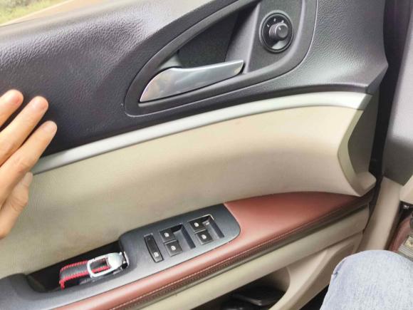 [义乌·浙G] 二手别克别克GL82015款 2.4L 豪华商务尊享版