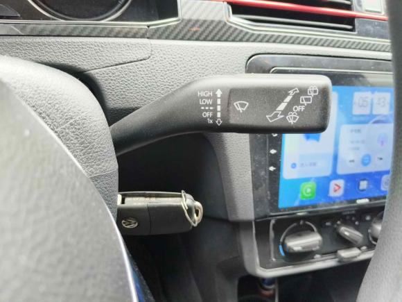 [深圳·湘L] 二手大众桑塔纳2017款 浩纳 1.6L 自动舒适版