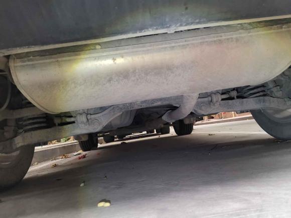 [广州·粤A] 二手现代北京现代ix352010款 2.0L 自动两驱精英版GLS