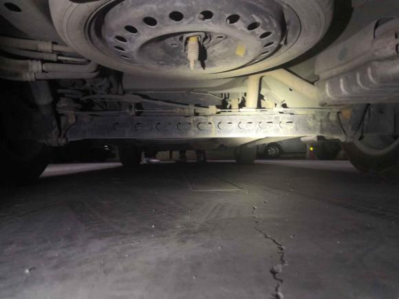 [青岛·苏C] 二手别克别克GL82013款 2.4L CT豪华商务舒适版