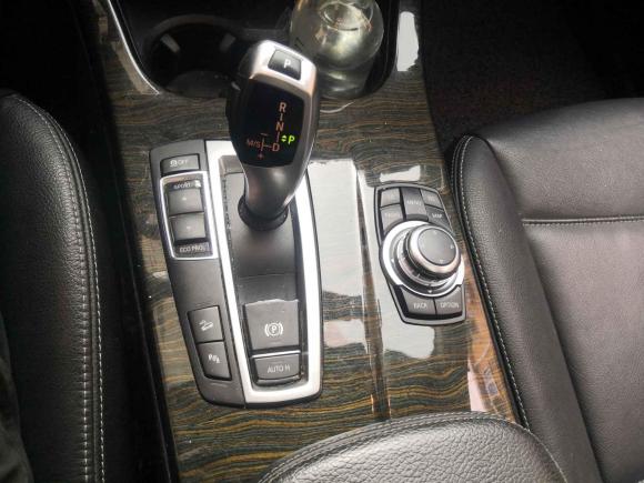 [上海·皖M] 二手宝马宝马X32012款 xDrive20i 豪华型