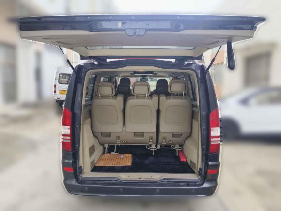 [上海·沪L] 二手奔驰唯雅诺2011款 2.5L 领航版